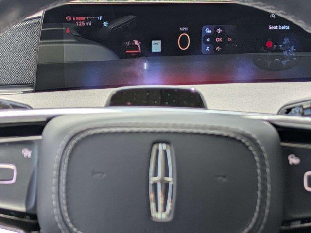 2026 Lincoln Navigator - $97,999