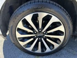 2023 Navigator Thumbnail 14