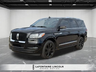 Photo of a 2023 Lincoln Navigator 4X4 Reserve 4DR SUV for sale