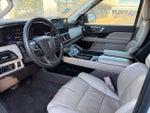 2023 Navigator Thumbnail 13