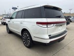 2023 Navigator Thumbnail 3