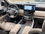 2023 Navigator Thumbnail 17