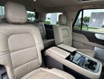 2023 Navigator Thumbnail 18