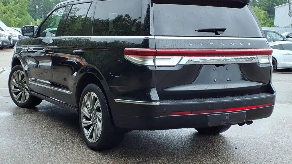 2023 Lincoln Navigator Reserve