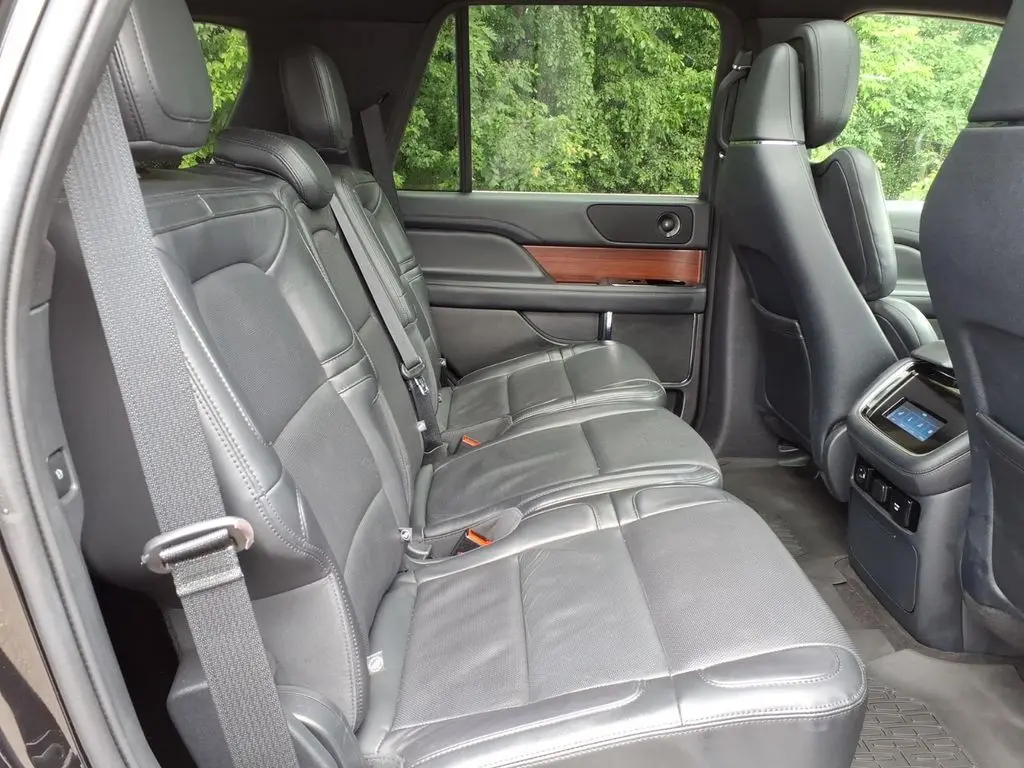 2023 Lincoln Navigator - $59,214