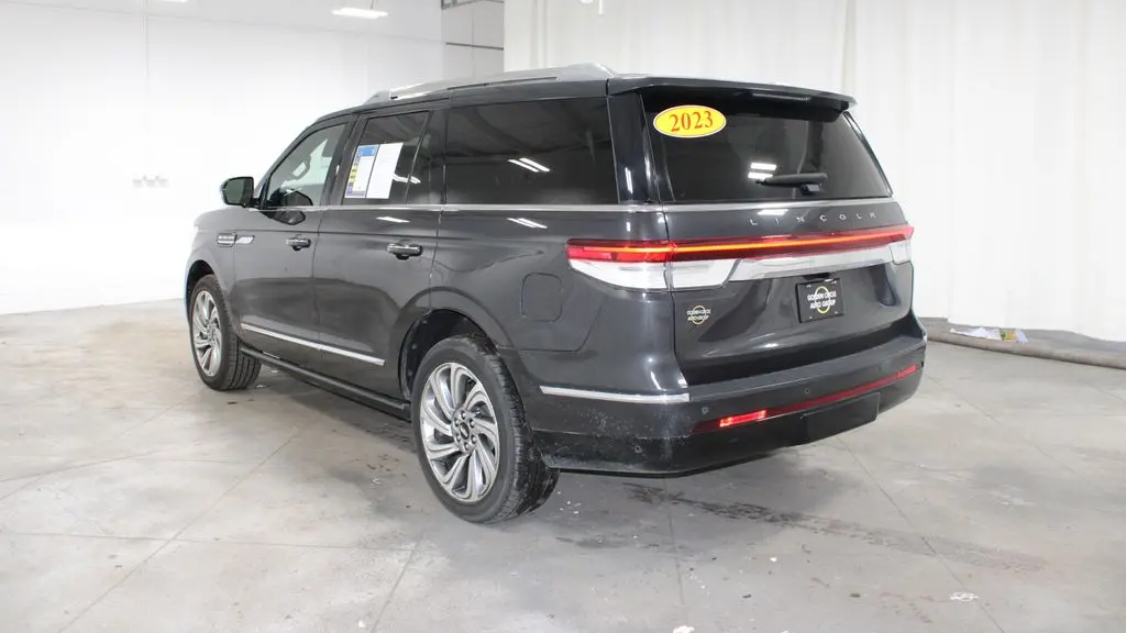 2023 Lincoln Navigator Reserve