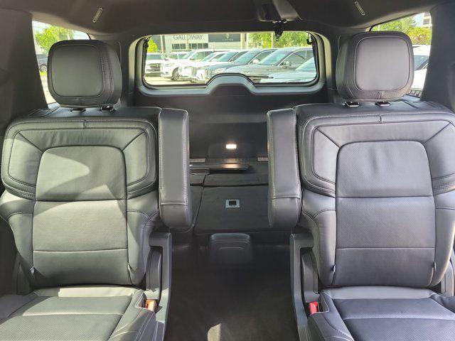 2024 Lincoln Navigator - $70,797