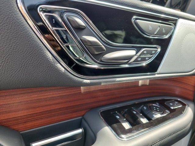 2024 Lincoln Navigator - $70,797