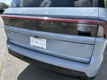 2025 Navigator Thumbnail 4