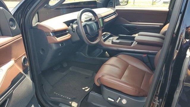 2025 Lincoln Navigator Reserve