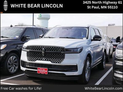 Photo of a 2025 Lincoln Navigator 4X4 Reserve 4DR SUV for sale