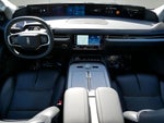 2025 Navigator Thumbnail 14