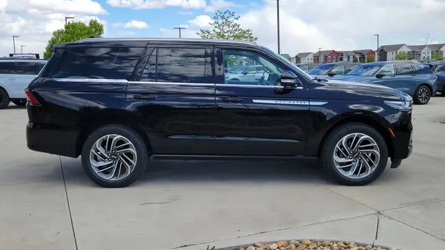 2025 Lincoln Navigator Reserve