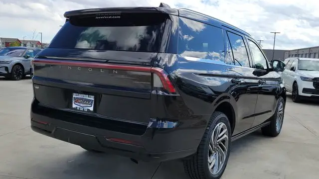2025 Lincoln Navigator Reserve