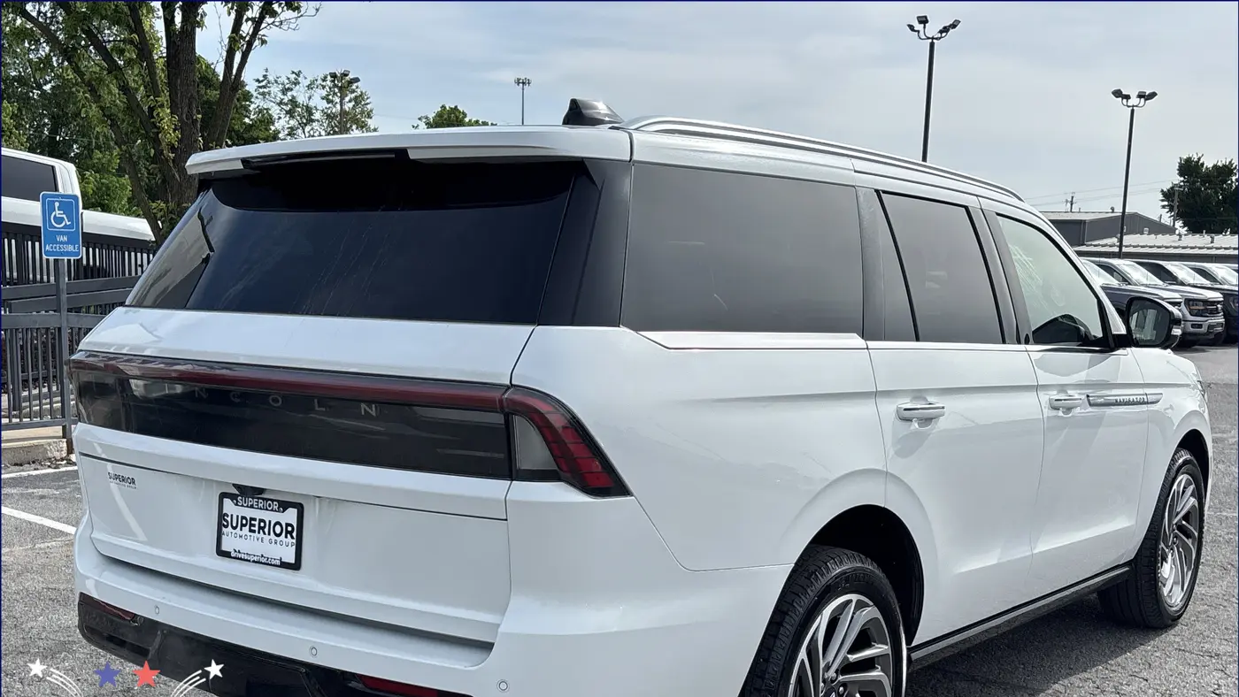 2025 Lincoln Navigator Reserve