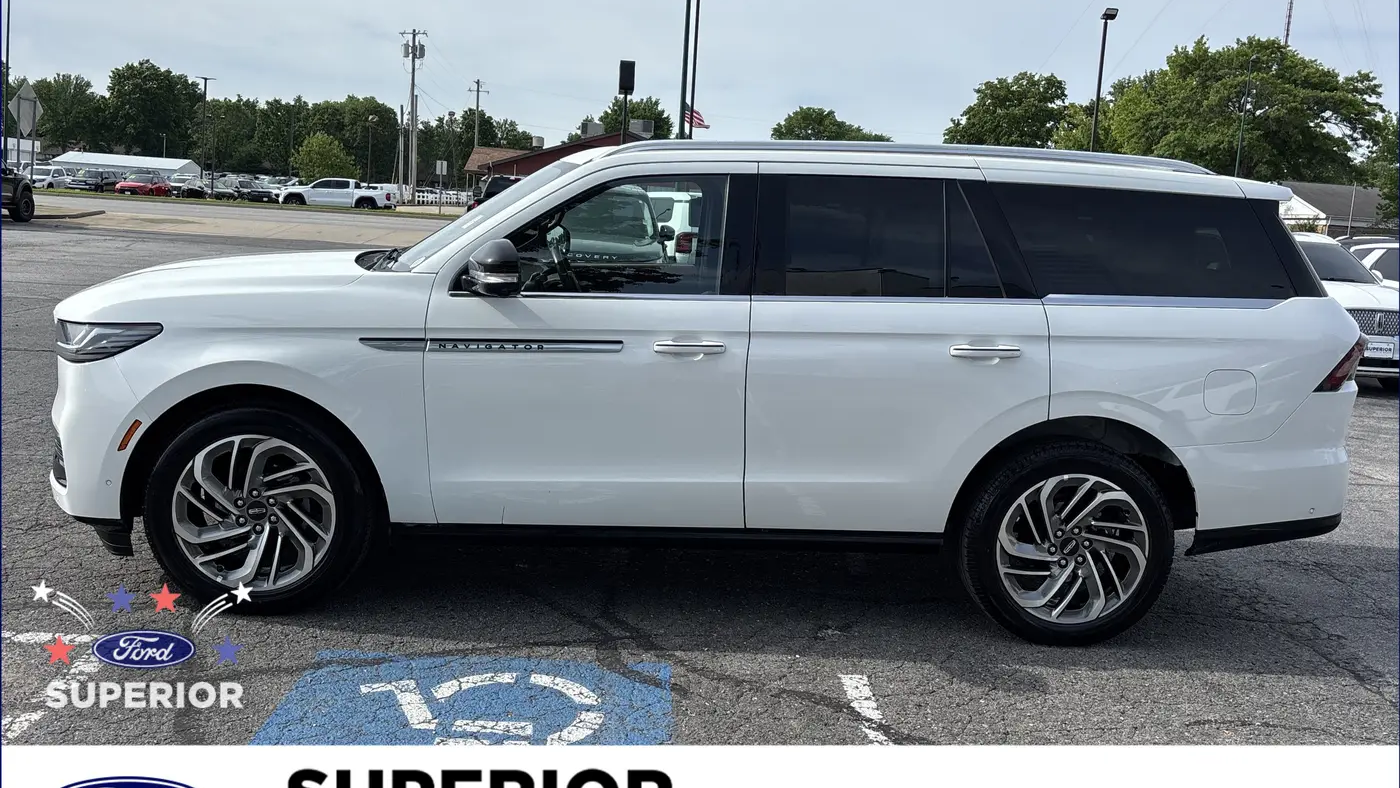 2025 Lincoln Navigator Reserve