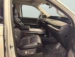 2025 Navigator Thumbnail 17