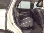 2025 Navigator Thumbnail 16