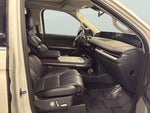 2025 Navigator Thumbnail 17