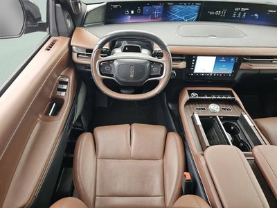 Photo of a 2025 Lincoln Navigator 4X4 Reserve 4DR SUV for sale