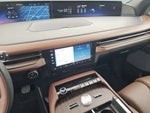 2025 Navigator Thumbnail 33