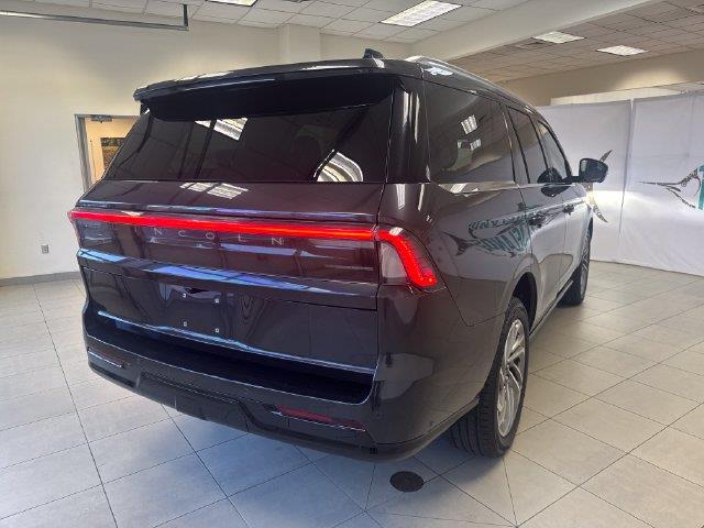 2025 Lincoln Navigator - $72,400