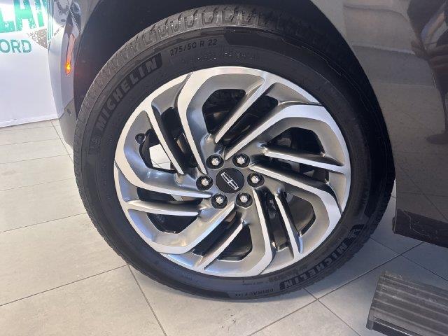2025 Lincoln Navigator - $72,400