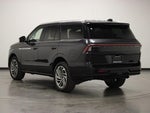 2025 Navigator Thumbnail 8