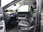 2025 Navigator Thumbnail 15