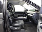 2025 Navigator Thumbnail 24