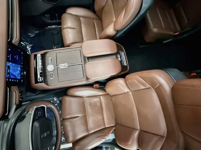 2025 Lincoln Navigator - $71,907