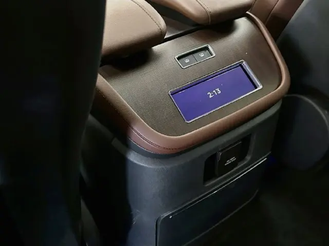 2025 Lincoln Navigator - $71,907