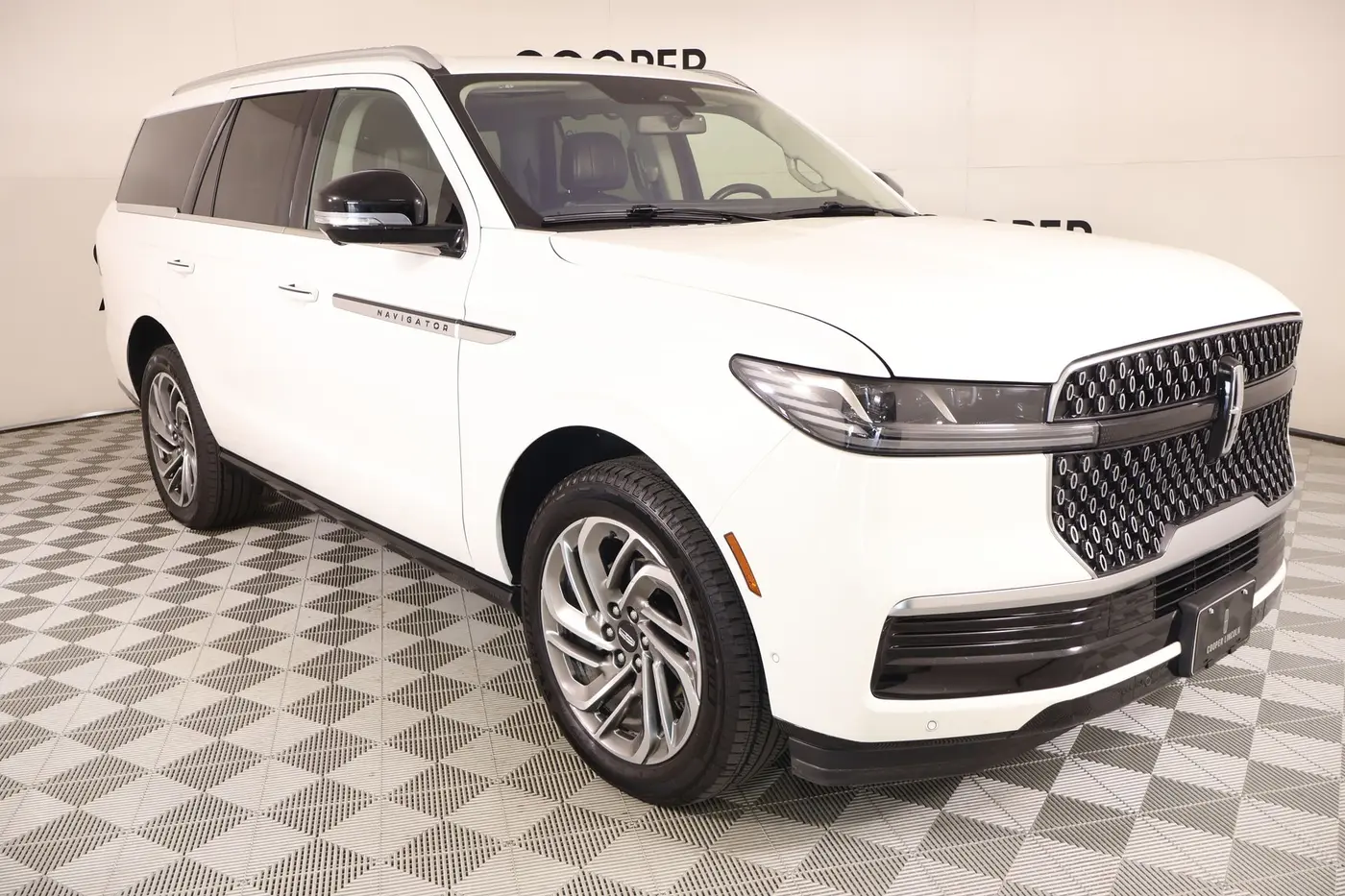 2025 Lincoln Navigator