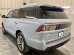 2025 Navigator Thumbnail 24