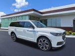 2026 Navigator Thumbnail 1
