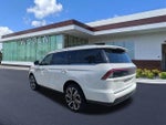 2026 Navigator Thumbnail 3