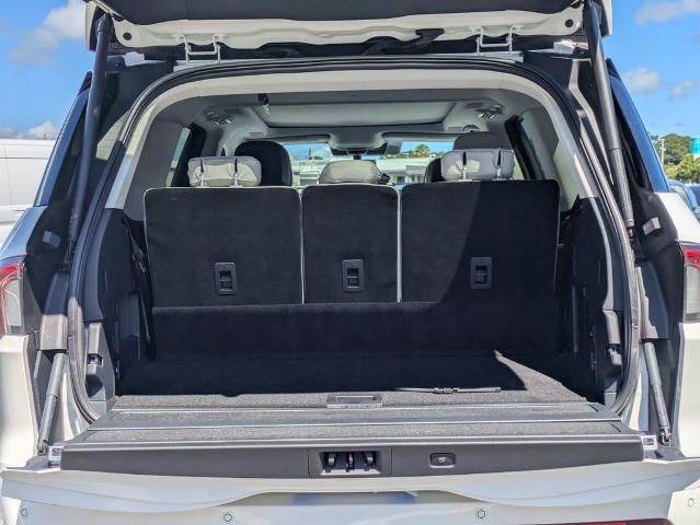 2026 Lincoln Navigator - $93,000