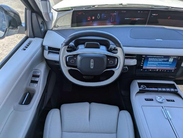 2026 Lincoln Navigator - $93,000