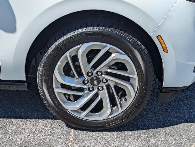 2026 Lincoln Navigator - $93,000