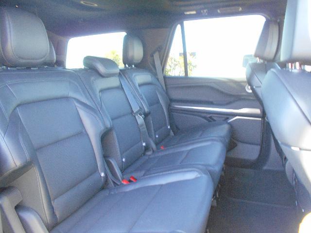 2026 Lincoln Navigator - $99,910