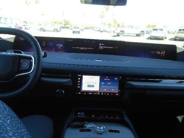 2026 Lincoln Navigator - $99,910