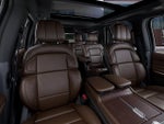 2027 Navigator Thumbnail 10