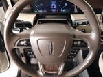 2023 Navigator Thumbnail 3