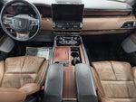 2023 Navigator Thumbnail 6