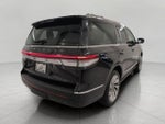 2023 Navigator Thumbnail 19