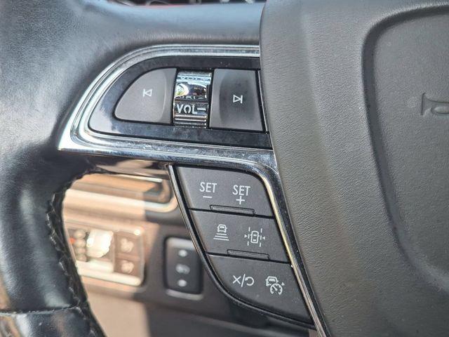 2023 Lincoln Navigator - $62,600