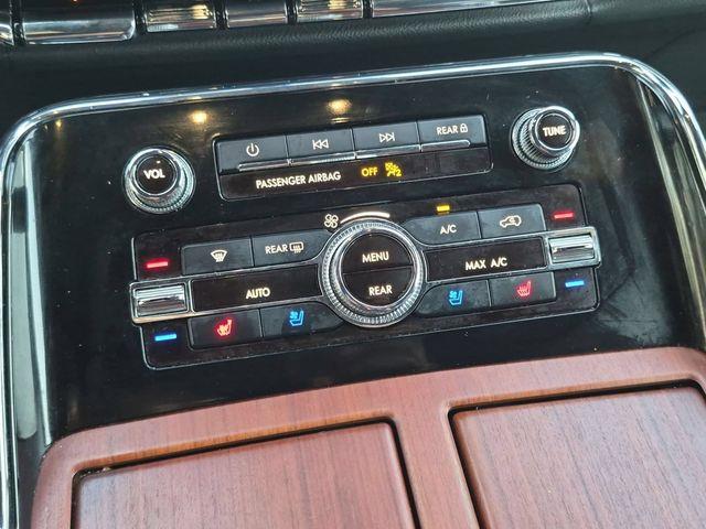 2023 Lincoln Navigator - $62,600