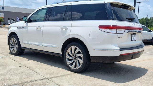 2023 Lincoln Navigator Reserve
