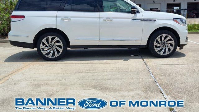 2023 Lincoln Navigator Reserve