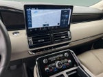 2023 Navigator Thumbnail 16
